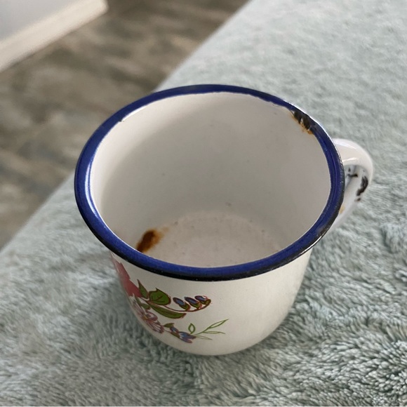 Vintage Bumper Harvest Enamel Mug - Picture 5 of 6